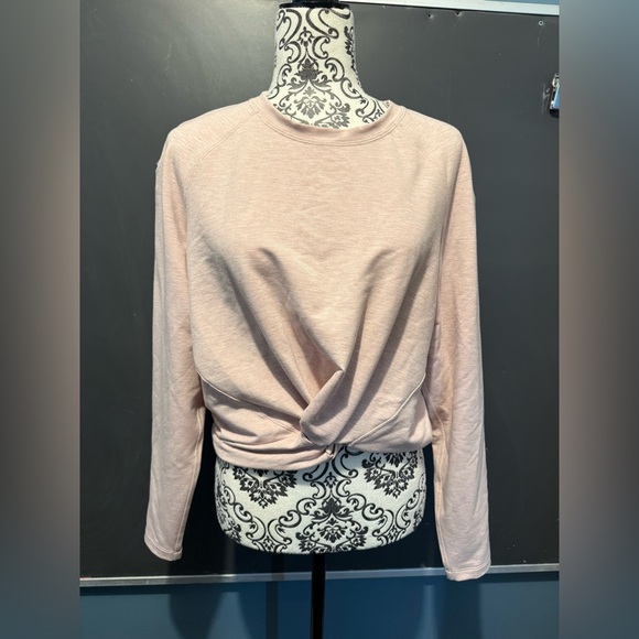 lululemon athletica Tops - Lululemon Women's Twist-Front Long Sleeve Top - Blush Pink